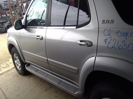 2002 TOYOTA SEQUOIA, SILVER, SR5 MODEL, AT ,2WD,   Z26308